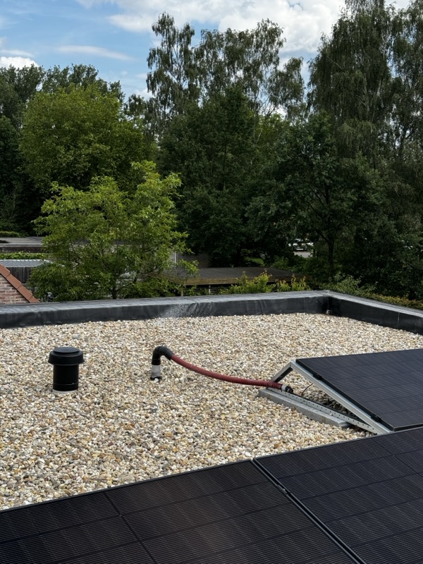 zonnepanelen installatie Mol 13-06-2024