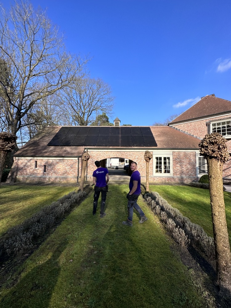 zonnepanelen installatie Oud-Turnhout 04-03-2024